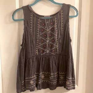 Grey cute detailed tank top